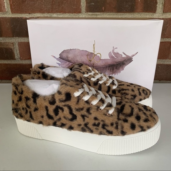 Jessica Simpson Women’s Edda Faux Shearling Fashion Sneakers Shoes US 10 M NEW - Picture 1 of 8